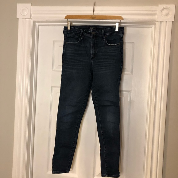 A&F Simone High Rise Ankle Jean size 28 - Picture 3 of 4